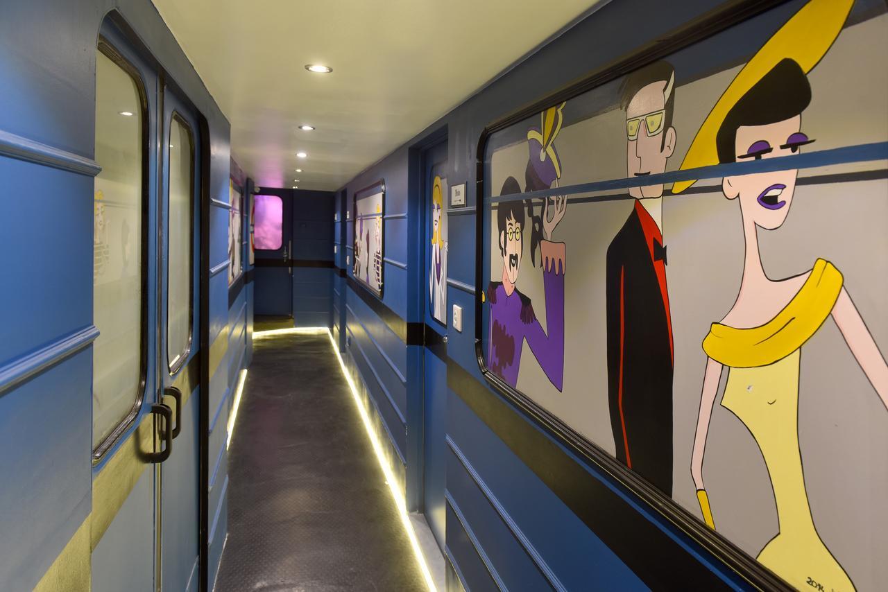Walk Inn Vaci 42 Budapest Luaran gambar