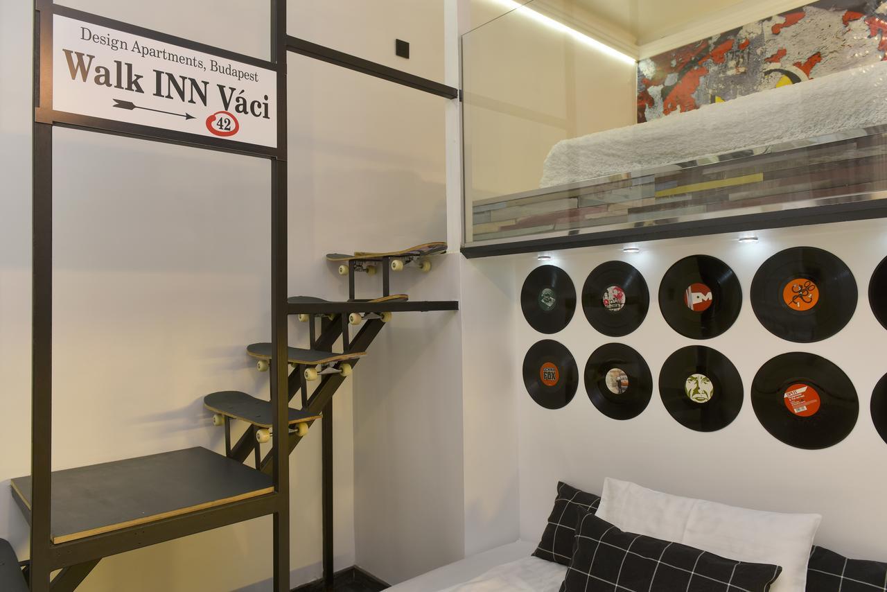 Walk Inn Vaci 42 Budapest Luaran gambar