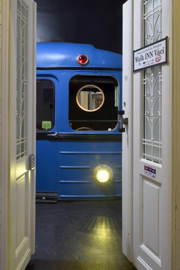 Walk Inn Vaci 42 Budapest Luaran gambar